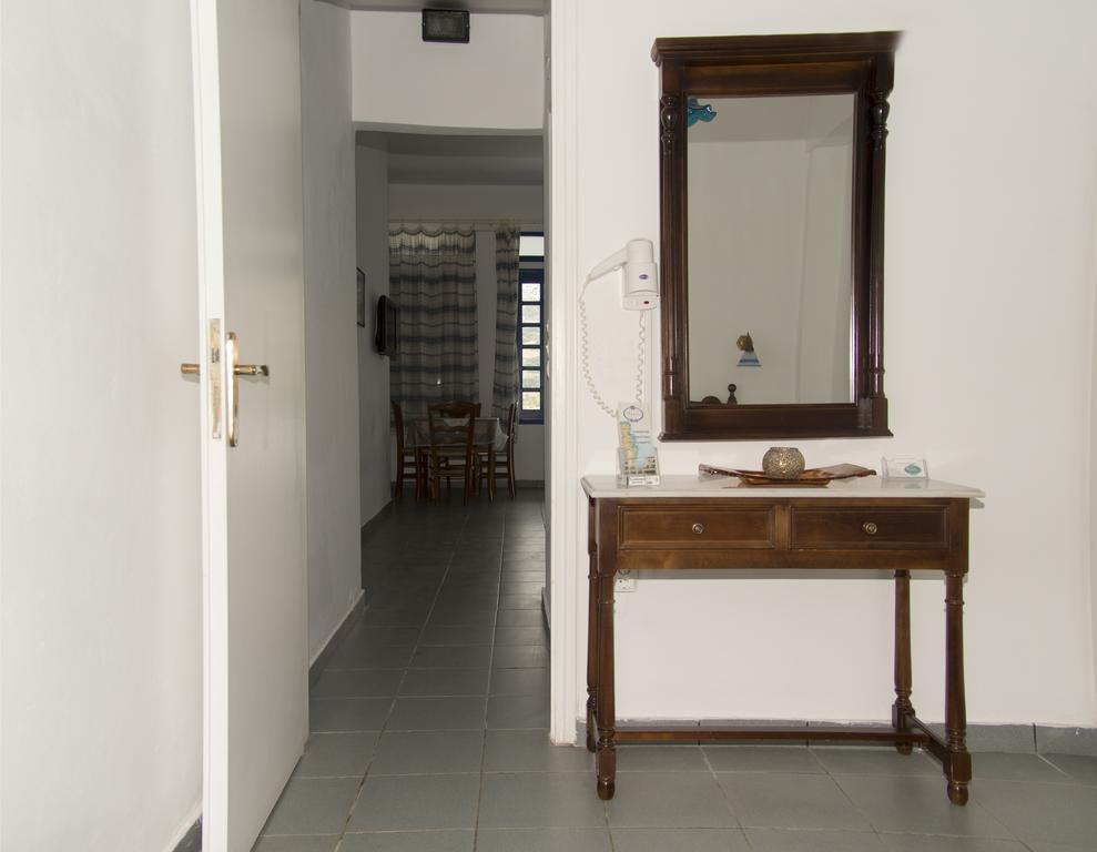 Erato Apartments Батси Номер фото