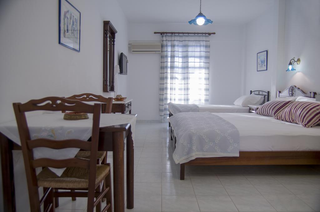 Erato Apartments Батси Номер фото